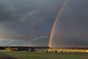 Danach zeigte sich nach einem Graupelschauer bei Hofstetten noch ein intensiver Regenbogen