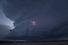 Das Gewitter blitzte unverändert stark weiter.