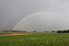 Regenbogen nördlich von Thaining: