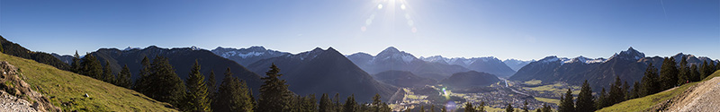 Panorama bei der Dürrenbergalm über Reutte am 23. November 2014