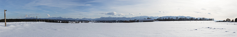 Panorama bei Berg Richtung Alpen am 31.01.2015